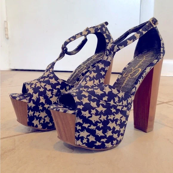 ⭐️Jessica Simpson Dany T-Strap Platforms- Blue American Stars ⭐️ - Picture 3 of 13
